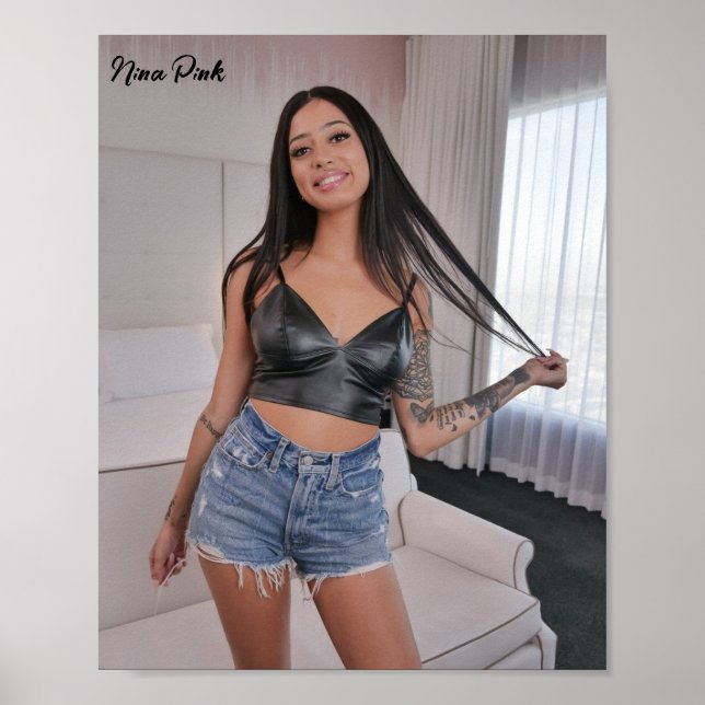 Nina Pink Poster (Vorne)