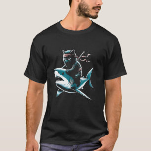 Ninja-Katze reitet auf Hai - Lustige Grafik Katzen T-Shirt