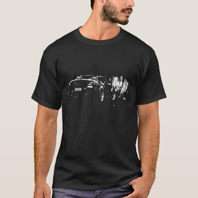 Nissan 370Z Roadster (lautes Summen) T-Shirt (Vorderseite)