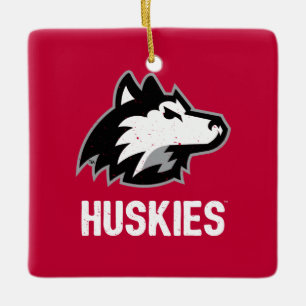 NIU-Huskies gestört Keramikornament
