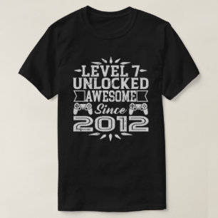Niveau 7 setzte fantastischen seit 2012 7. T-Shirt