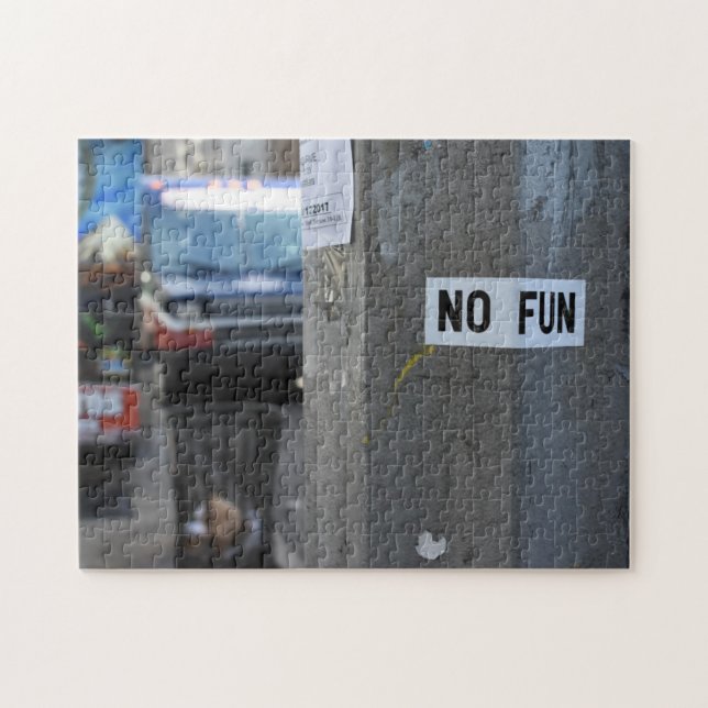 NO FUN Pole Graffiti Urban Fotografy New York NY Puzzle (Horizontal)