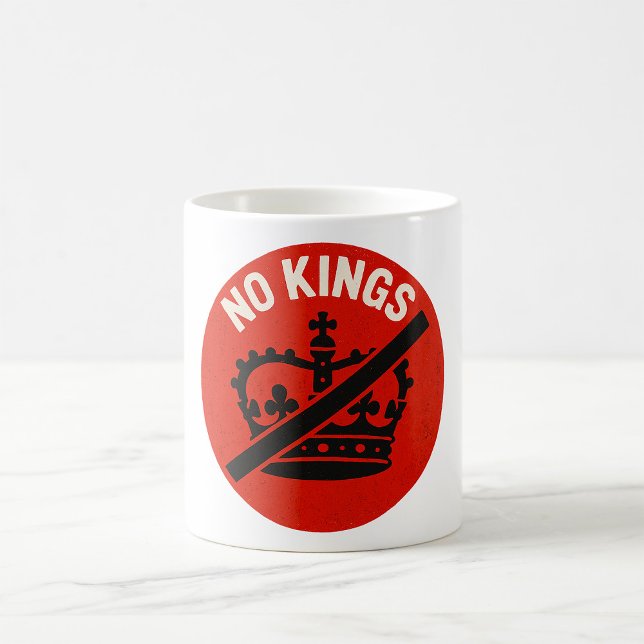 No Kings Protest Symbol Kaffeetasse (Von Creator hochgeladen)