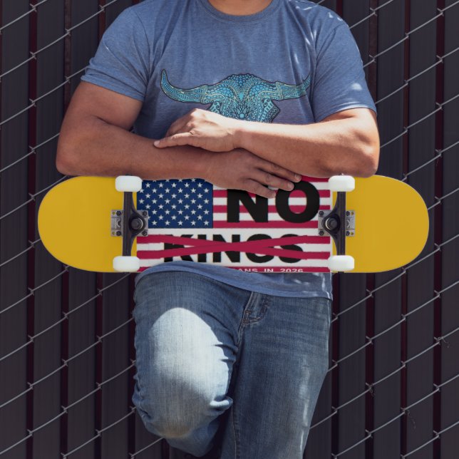 "NO kings" Skateboard (Außenbereich 3)