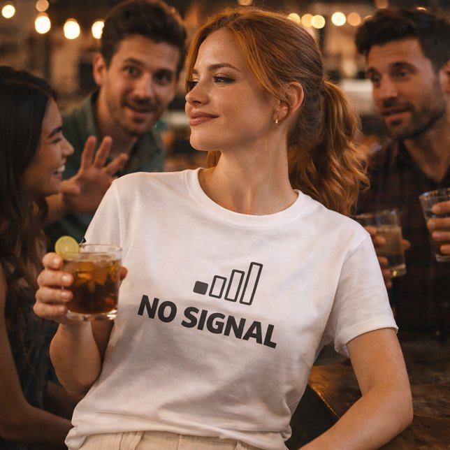 No Signal Minimal Tech Humor T-Shirt (Von Creator hochgeladen)