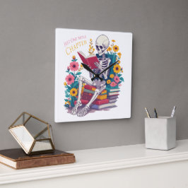 Noch ein Kapitel Skeletts Lesefeld Quadratische Wanduhr