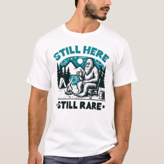 Noch immer hier, immer noch selten T-Shirt