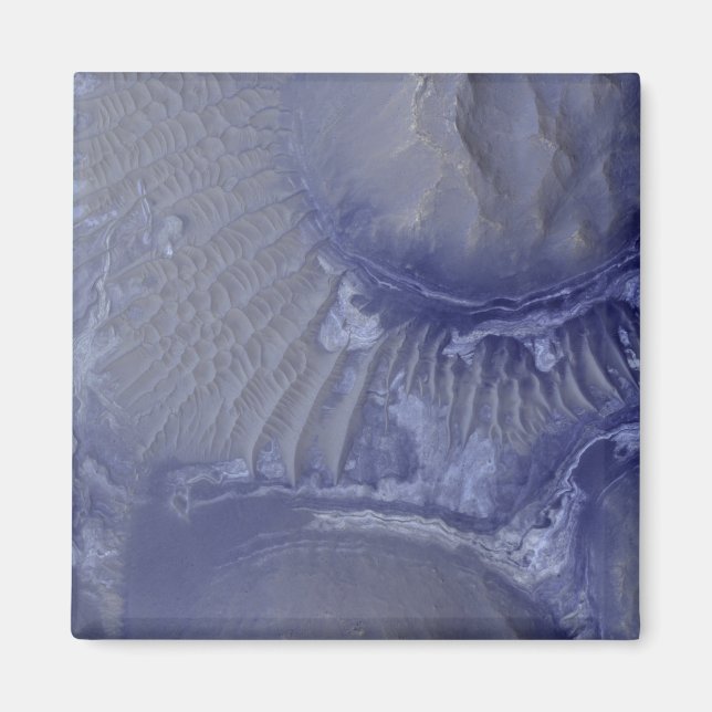 Noctis Labyrinthus formation in Mars Magnet (Vorne)