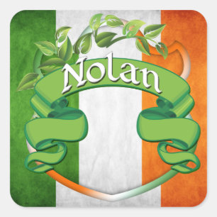 Nolan Irish Shield Quadratischer Aufkleber