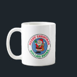 Nollaig Shona Irish Christmas Santa Coffee Tasse<br><div class="desc">Nollaig Shona Irish Christmas Santa Tasse. Sag "Frohe Weihnachten" mit diesem niedlichen,  Cartoon,  Weihnachten Tasse. Zeigen Sie mit dieser festlichen Tasse Ihr irisches Erbe und Ihren Urlaubssinn. Ideal für Zuhause oder Büro.</div>