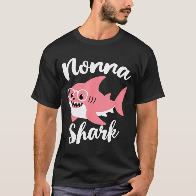 Nonna Shark Mother's Day Grandma Funny  T-Shirt (Vorderseite)