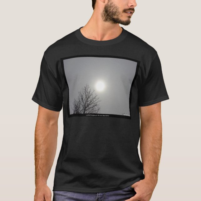 "Noon Day Sun" Fotografie von Lee Hiller Geschenke T-Shirt (Vorderseite)