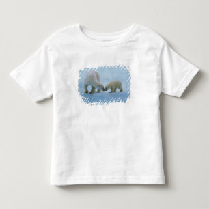 Nordamerika, Kanadische Arktis. Eisbär Kleinkind T-shirt