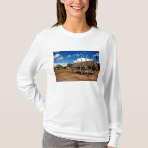 Nordamerika, USA, Arizona, Navajo-Indianer 2 T-Shirt