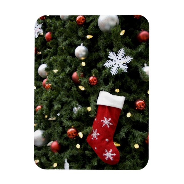 Nordamerika. Weihnachtsdekorationen auf Baum. 5 Magnet (Vertikal)