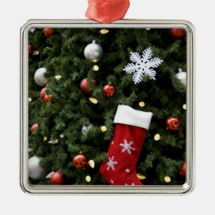 Nordamerika. Weihnachtsdekorationen auf Baum. 5 Ornament Aus Metall