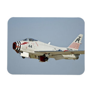 Nordamerikanischer Marine FJ2 Fury Düsenjäger im F Magnet