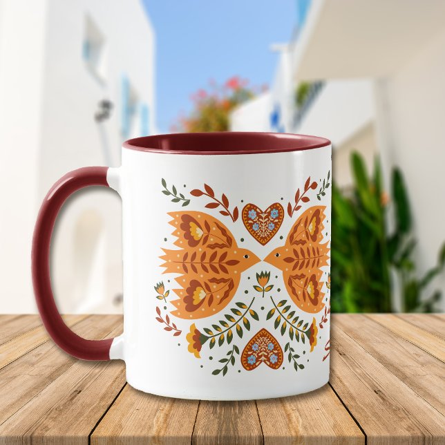 Nordic Bird Muster in Maroon und Gold Tasse (Von Creator hochgeladen)