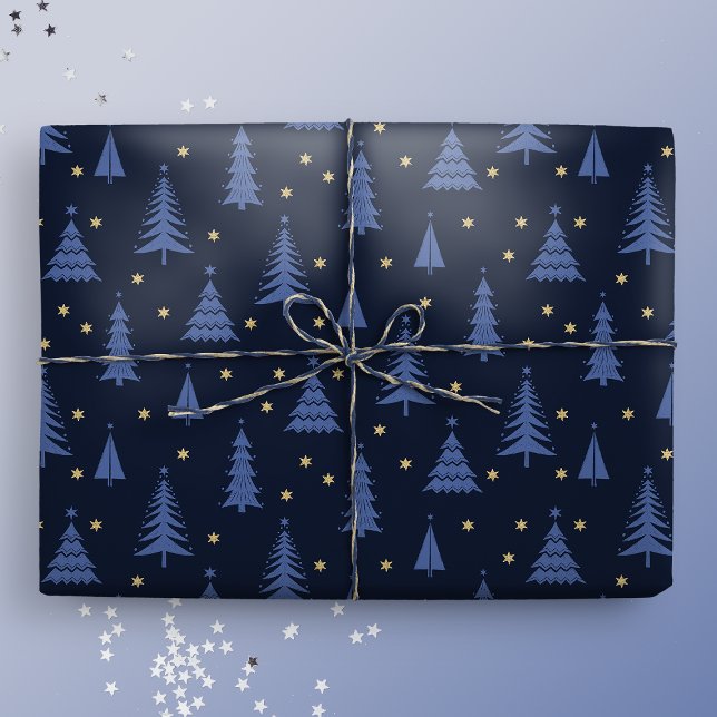 Nordic Cobalt Blue Christmas Trees Dark Geschenkpapier (Von Creator hochgeladen)
