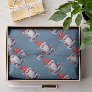 Nordic Gnome hält einen Candy Cane Cocktail Seidenpapier