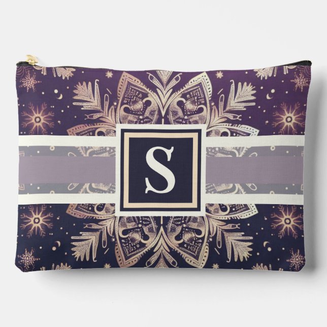 Nordic Snowflake Splendor Zubehörtasche (Vorderseite)