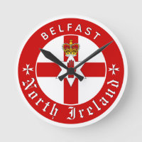 Nordirische Uhr, Belfast, irische Ulster-Flagge