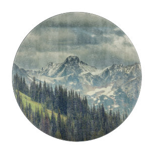 Nordkaskade: Majestic Mountain Peak. Schneidebrett