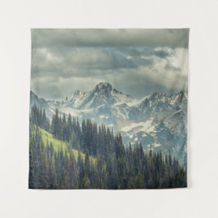 Nordkaskade: Majestic Mountain Peak. Wandteppich