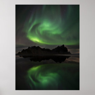 Nordlichter Vestrahorn Beach Hofn, Island Poster