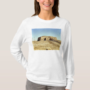 Nordöstliche Fassade des ziggurat, c.2100 BC T-Shirt