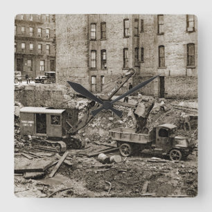 Nordwestkran und Schaufel FUNKTIONIERENDER Quadratische Wanduhr