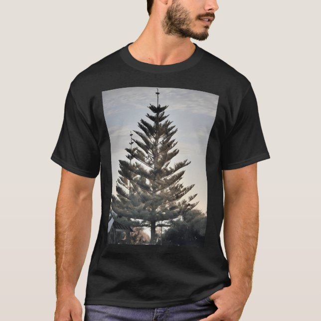 Norfolk Island Pine Trees in Sunset T-Shirt (Vorderseite)