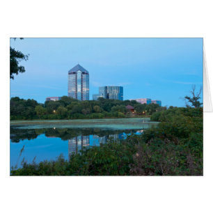 Normandale See und Gebäude