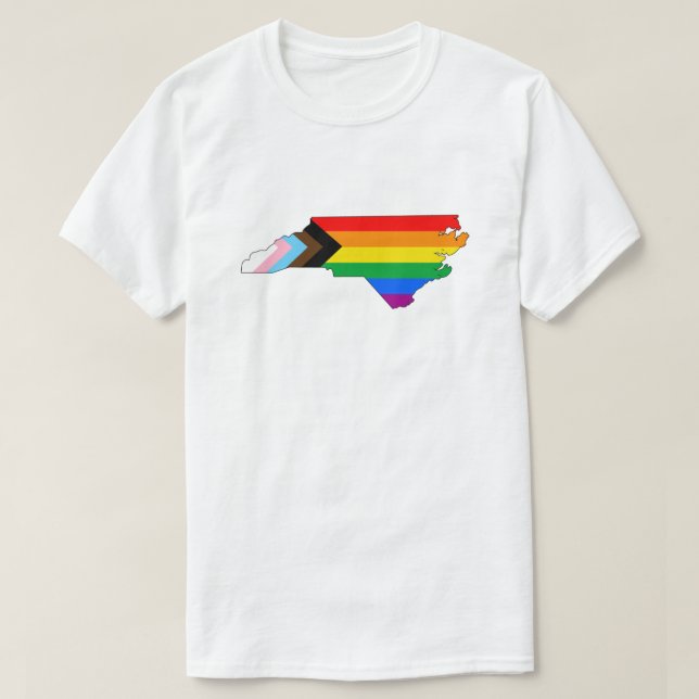 North Carolina Staatsstolz LGBTQ Progress Prix T-Shirt (Design vorne)