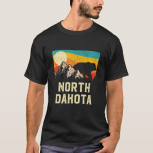 North Dakota Nature Wilder Bär Retro Sonnenunterga T-Shirt