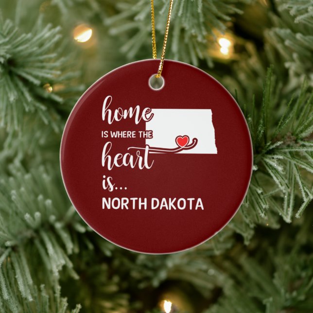 North Dakota Zuhause ist das Herz Keramik Ornament (Baum)