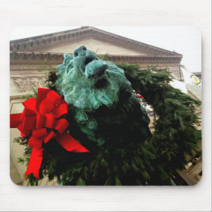 North Lion am Art Institute of Chicago Mousepad