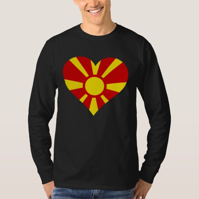 North Macedonia Flag Heart Gifts Love North Macedo T-Shirt (Vorderseite)