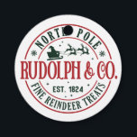NORTH POLE RUDOLPH SANTA SLEIGH CHRISTMAS GESCHENKANHÄNGER<br><div class="desc">Sind Sie bereit, Ihre Feiertage mit dem Zauber des Weihnachtsmannes und seiner Rentiere zu bereichern? Schauen Sie nur unsere runden Geschenketiketten an, in denen ein wunderbarer Santa Sleigh und Rentiere zu sehen sind, mit Zitat: "North Pole FINE REINDEER LECKEREIEN." Diese Tags sind die perfekte Ergänzung zu Ihren Weihnachtsfeiern und verbinden...</div>