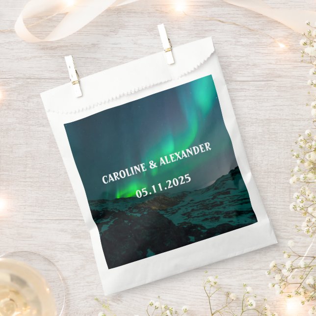 Northern Lights Aurora Borealis Night Sky Wedding Geschenktütchen (Ausgeschnitten)