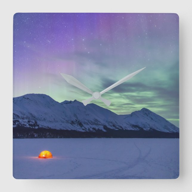 Northern Lights Mount Pass | Kenai Halbinsel Quadratische Wanduhr (Vorderseite)