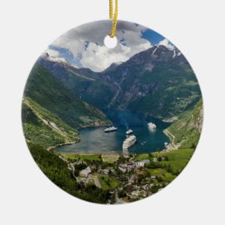 Norwegen-Ansicht zu Geiranger von Flydalsjuvet Keramik Ornament