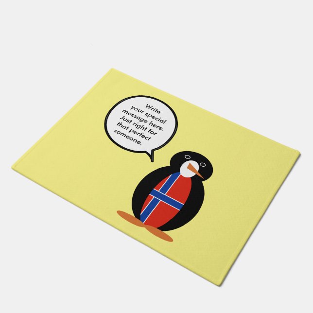 Norwegen - Frau Penguin Personalisiert Fußmatte (Schrägansicht)
