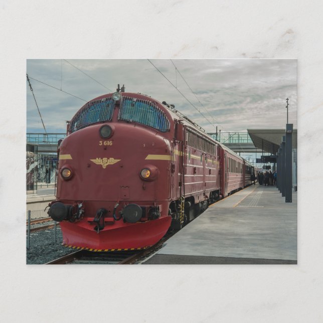 Norwegen. NOHAB Di3 616 in Trondheim S Postkarte (Vorderseite)