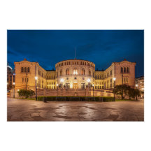Norwegen Oslo Storting Gebäude bei Nacht