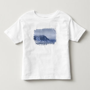 Norwegen, Polarkreis, Nordatlantik. Kleinkind T-shirt