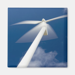 Norwegen, Sogn og Fjordane. Windmühle bei Kråkenes Magnet