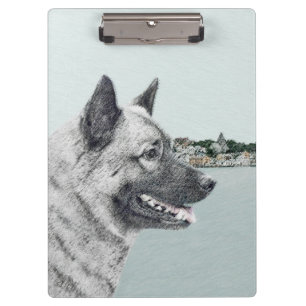 Norwegischer Elkhound bei Village Painting - Hunde Klemmbrett