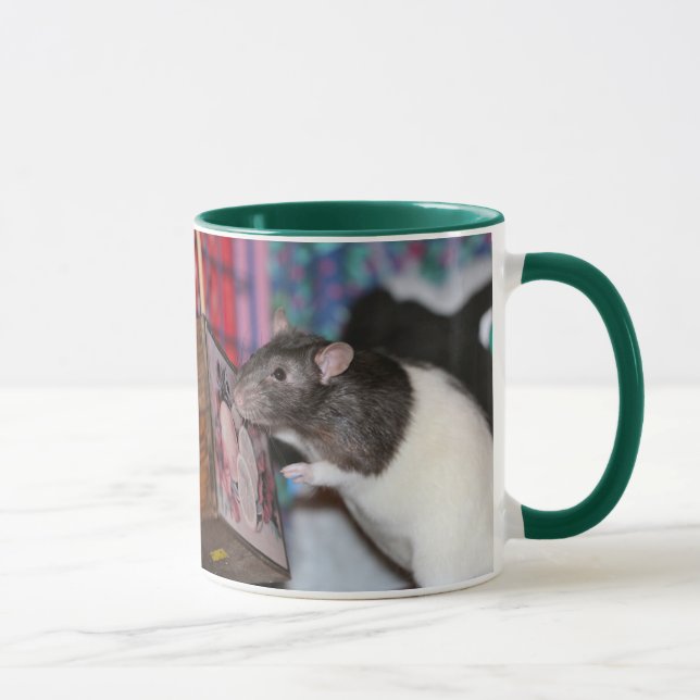 Nosey Tasse (Rechts)