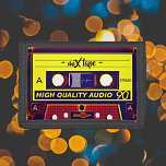 Nostalgie wiederentdecken: Pop Art Cassette Tape Tri-fold Geldbeutel<br><div class="desc">Treten Sie zurück in die Zeit und umarmen Sie den nostalgischen Charme unseres Pops Art Cassette Tape Trifold Wallet. Dieses lebendige Accessoire kombiniert Funktionalität mit einer spielerischen Drehung und bietet eine auffällige Kassette, die Sie in das goldene Zeitalter der Musik versetzt. Es ist mehr als nur eine Brieftasche; es ist...</div>